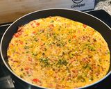 Tejes, szines omlett recept fázis 4 fotója