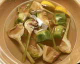 Foto del paso 4 de la receta: Cazuela de jureles al horno con alcachofas y berenjenas