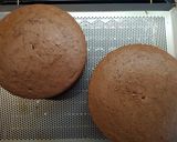 Foto langkah ke 4 dari resep Chocolate Genoise Cake.