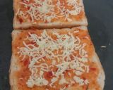 A picture of step 5 of Hot And Spicy Garlic Bread.