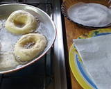 Foto del paso 5 de la receta: Rosquitas MUY RICAS y Fáciles de hacer (con harina leudante)