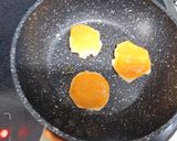 Foto del paso 6 de la receta: BLW Mini hamburguesas de pollo y zanahoria (3 ingredientes)