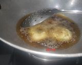 A picture of step 5 of Veggie-nutty medu vada..