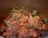 Foto del paso 2 de la receta: Estofado de ternera con patatas y verduras