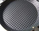 Foto del paso 5 de la receta: Panqueques verdes con hojas de remolacha y espinaca