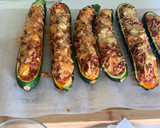 Foto del paso 7 de la receta: Calabacín gratinado relleno de carne