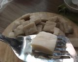 Hình bước làm 2 của món Bột chiên trứng - Giòn ngoài dẻo trong