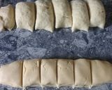 Foto langkah ke 2 dari resep Currypuff pusing isi rougout.