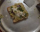 A picture of step 1 of Pizza toast.