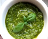 Pas rețetă Sos pesto făcut în casă cu spaghetti 2 fotografie