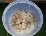 Foto langkah ke 2 dari resep Tahu Krispi Cabe Bawang.