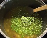 A picture of step 4 of Emilys Pea and Ham soupEASY PEASEY RECIPE.
