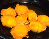 A picture of step 4 of Dimer Chachhri: Another Lost Recipe from Bangladesh 🇧🇩.