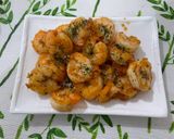 Foto langkah ke 4 dari resep Udang Goreng Parsley.