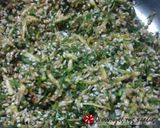 A picture of step 5 of Cretan Dolmadakia.