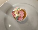 A picture of step 15 of Unicorn cupcakes.