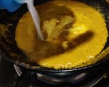 A picture of step 4 of Creamy Paneer Coconut curry.