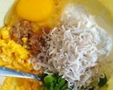 Foto langkah ke 2 dari resep Bakwan teri jagung.