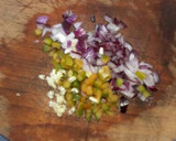 Foto del paso 3 de la receta: Salchichón en salsa de tomate