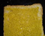 A picture of step 2 of Pizza Sandwitch.