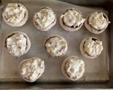 Juhtúróval töltött gomba recept fázis 3 fotója