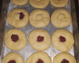 Foto del paso 6 de la receta: Bizcochos (margaritas) caseras de membrillo y crema pastelera