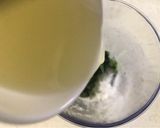 Foto del paso 1 de la receta: Salsa de albahaca para aliñar ensaladas
