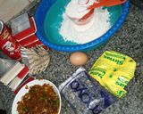 A picture of step 1 of Cup pies.