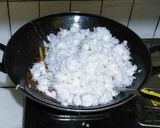 Foto langkah ke 3 dari resep Serundeng Daging (Kelapa Parut).