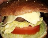 صورة لخطوة 2 من وصفة همبرغر 🍔😋😋