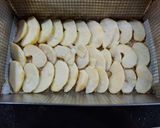 Foto del paso 3 de la receta: Budín acaramelado de manzanas y limón