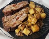 Foto del paso 8 de la receta: 🥩🍖Roast Beef al horno mechado con morrones y ajos sobre colchón de papas y cebollas 🍖🥩