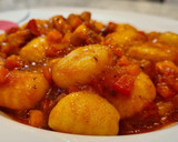 Foto del paso 5 de la receta: Ñoquis con boloñesa de pulpo