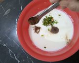 A picture of step 3 of Lauki Ka Raita.