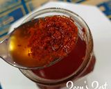 A picture of step 4 of Fresh Red Chilli Oil.