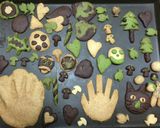 A picture of step 3 of Season leaf cookies 🍁.