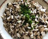 Foto del paso 1 de la receta: Ensalada de champiñones crudos