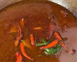 A picture of step 5 of Sichuan Style Spicy Braised Pig Trotters 川辣味酱猪手.