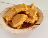 મોહનથાળ (mohanthal recipe in Gujarati) રેસીપી સ્ટેપ2ફોટો