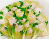 Hình bước làm 2 của món Canh bí đao cuộn thịt