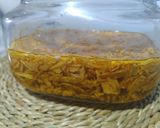 Foto langkah ke 4 dari resep Minyak Bawang / Garlic Oil.