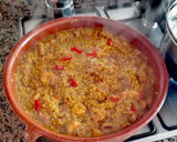 Foto del paso 7 de la receta: Paella de arroz redondo con sepia y calamares
