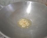 Foto langkah ke 2 dari resep Char Kway Teow 15 Menit! 🔥 Kwetiau Goreng Malaysia ala Penang 🇲🇾 Anti Gagal.