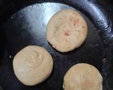 ड्राईफ्रूट मखाना एंड बीटरूट स्टफ्ड परांठा रेसिपी चरण 6 फोटो