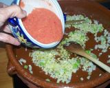 Foto del paso 3 de la receta: Bivalvos en salsa