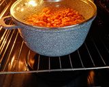 Babos kolbászos csirkecombok Jamie Oliver módra recept fázis 6 fotója