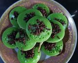 Foto langkah ke 3 dari resep Kue Cubit Pandan Anti Ribet (no mixer).