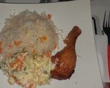 Foto del paso 5 de la receta: Pollo dorado con arroz y ensalada rusa😋😋😋