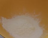 A picture of step 1 of Lemon fondant.