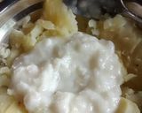 Foto del paso 2 de la receta: Bombas de papas choclo y queso